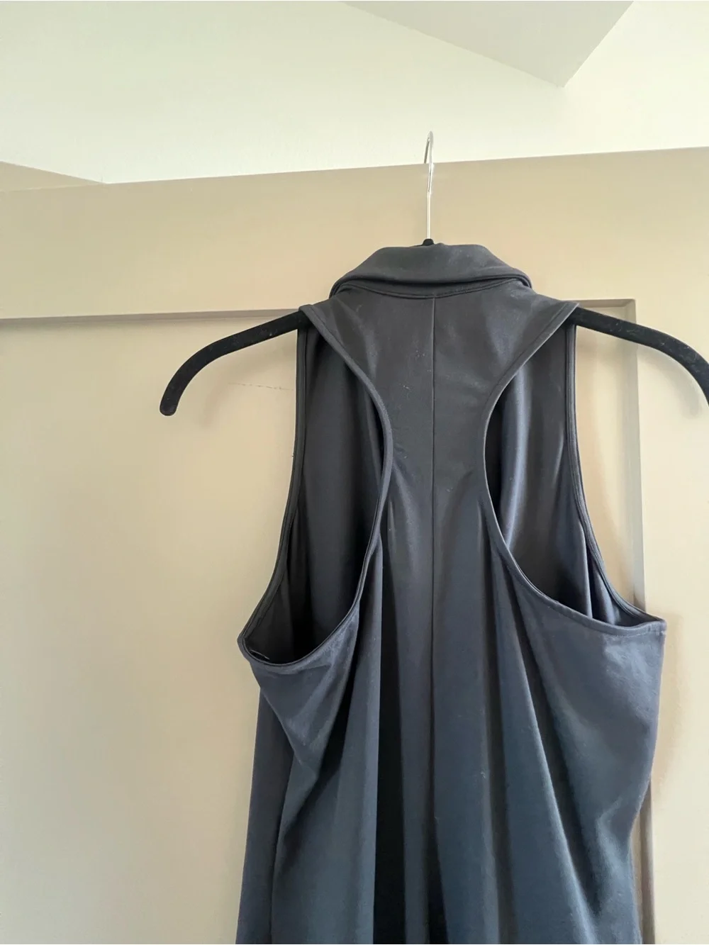 ALO Yoga Black Sleeveless Polo Tunic Dress - Picture 6 of 8